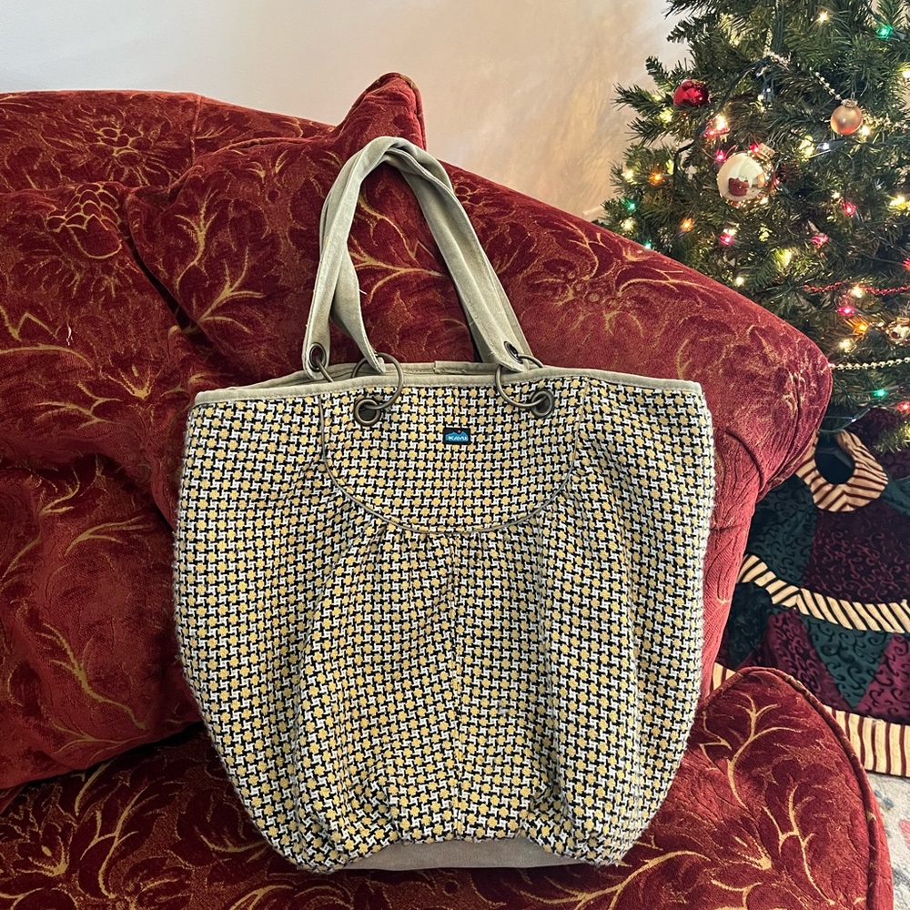 Tote bag